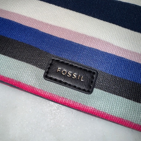 Fossil Zippered Clutch Bag Coated Canvas w/ Stripes Grey Pink Blue and Black - Picture 5 of 5